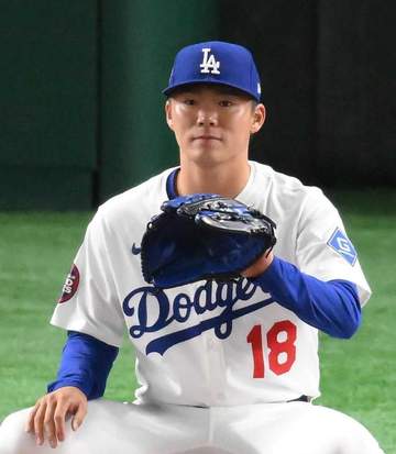 山本由伸が千賀滉大＆ディアスとロングトーク ド軍＆メッツの選手たちが旧交温める クローザーは古巣の主力選手たちとも