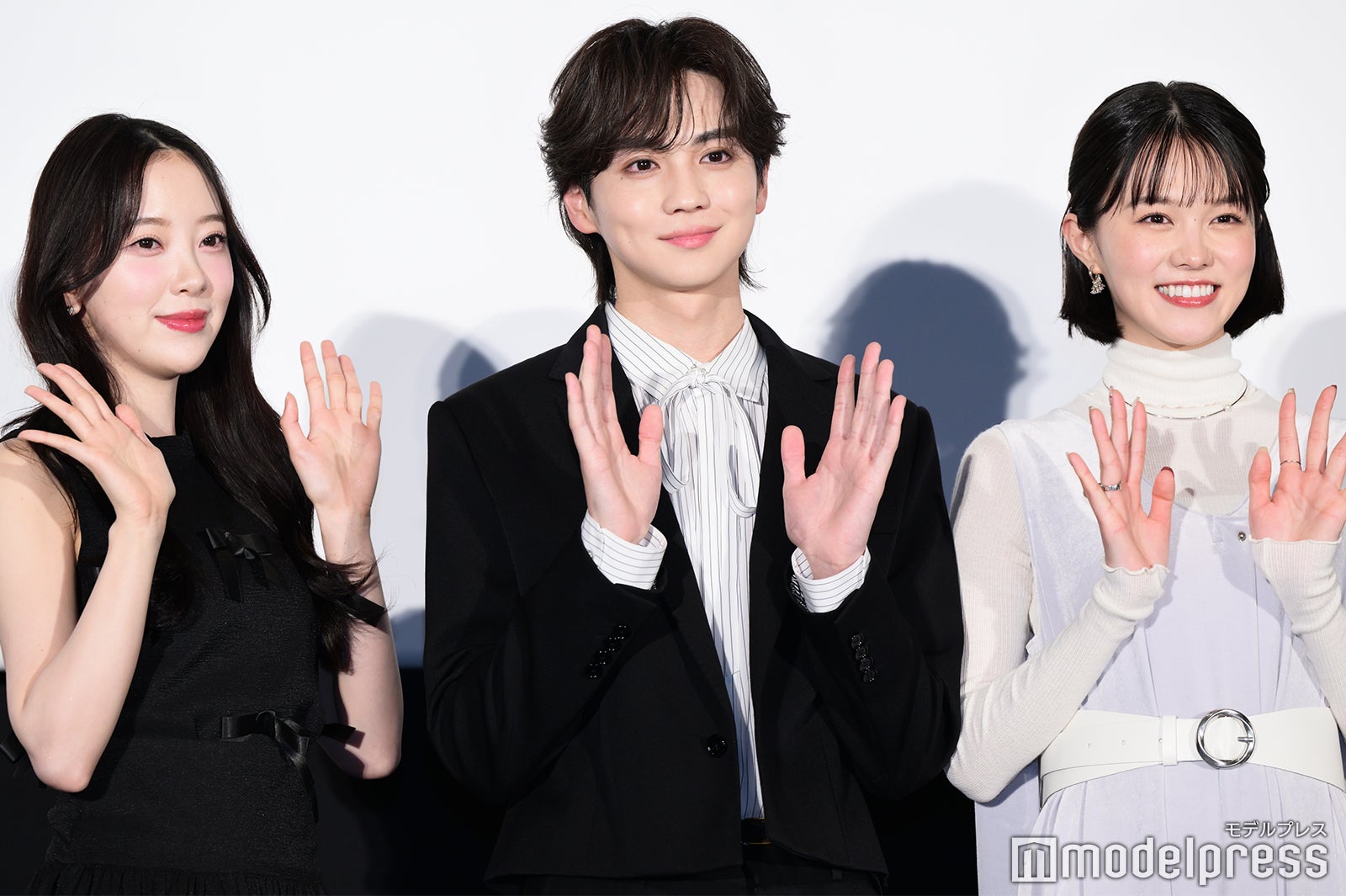 堀未央奈、吉野北人、志田彩良（C）モデルプレス