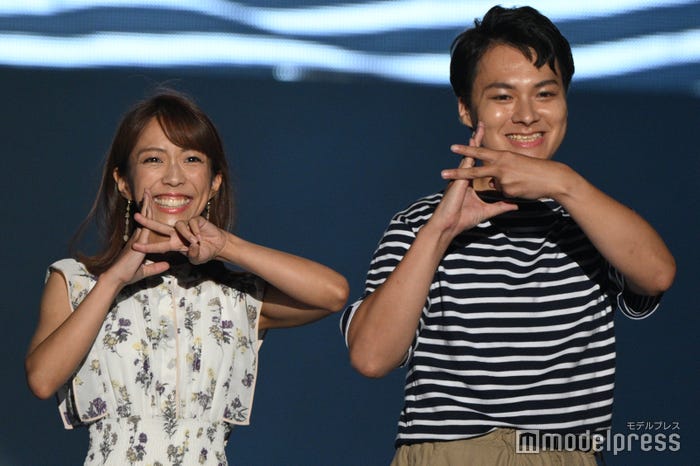 岡内ひかり、小川貴弘(C)モデルプレス