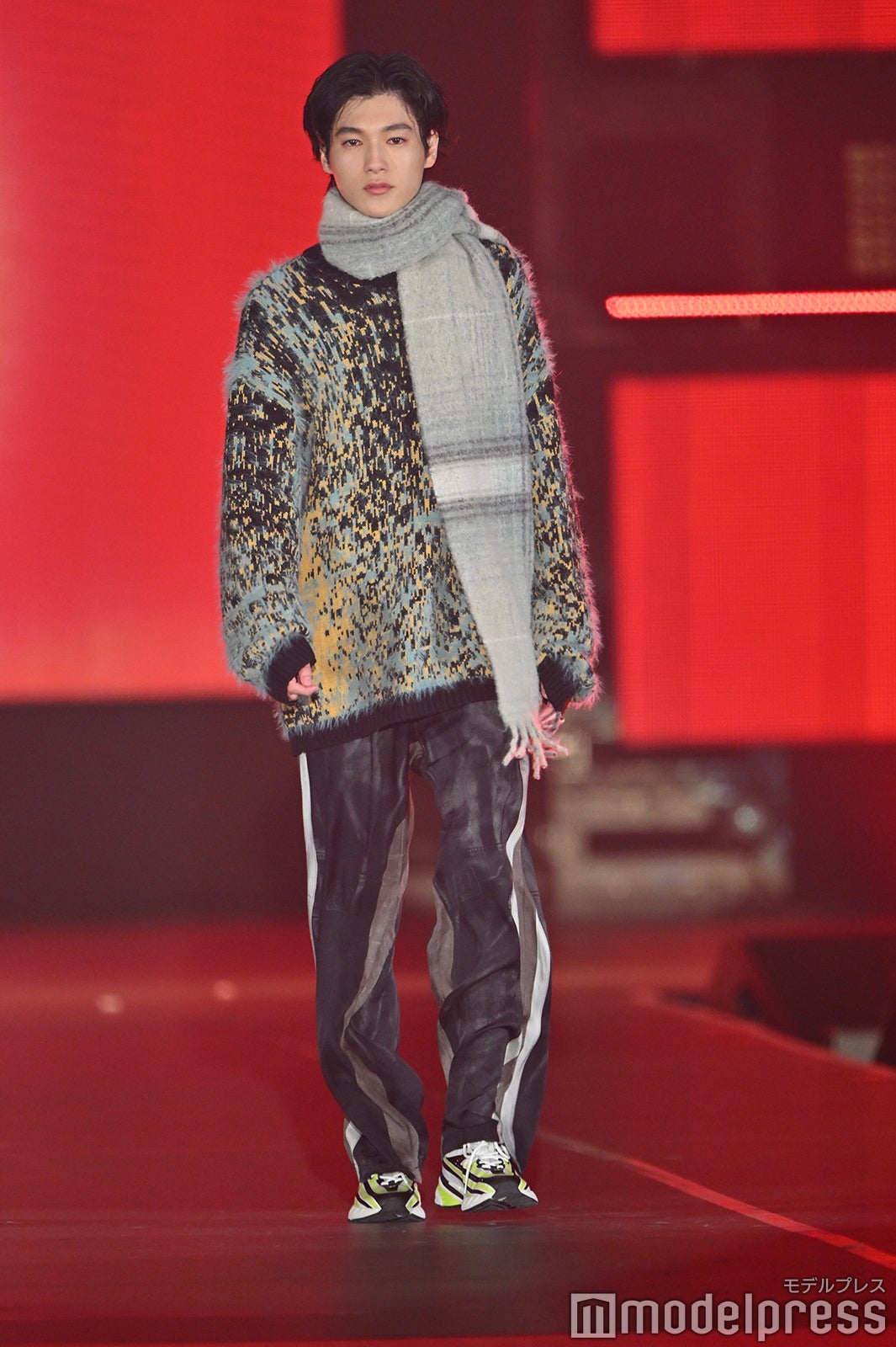 （C）モデルプレス