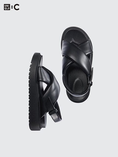 ユニクロ　クロスストラップサンダル　BLACK