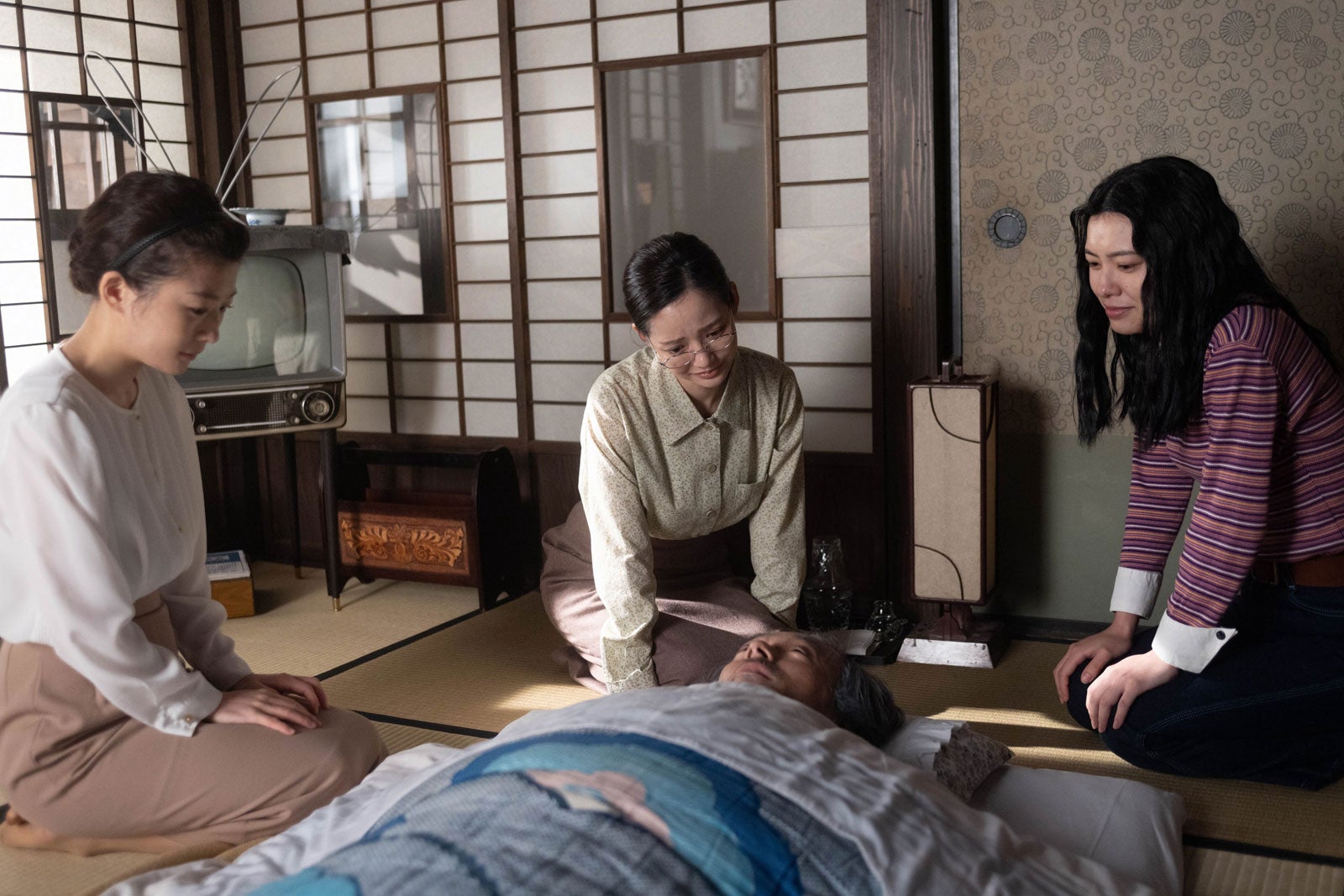 伊藤沙莉、ハ・ヨンス、滝藤賢一、池田朱那「虎に翼」第120話（C）NHK