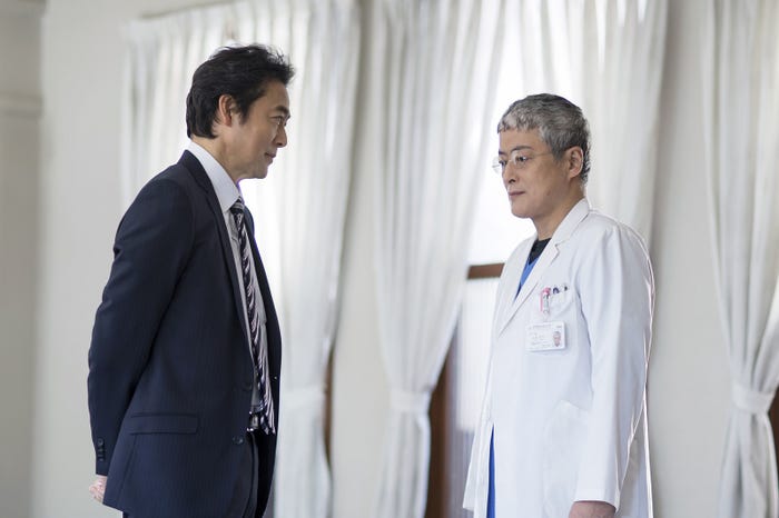 村上弘明、陣内孝則(C)テレビ東京