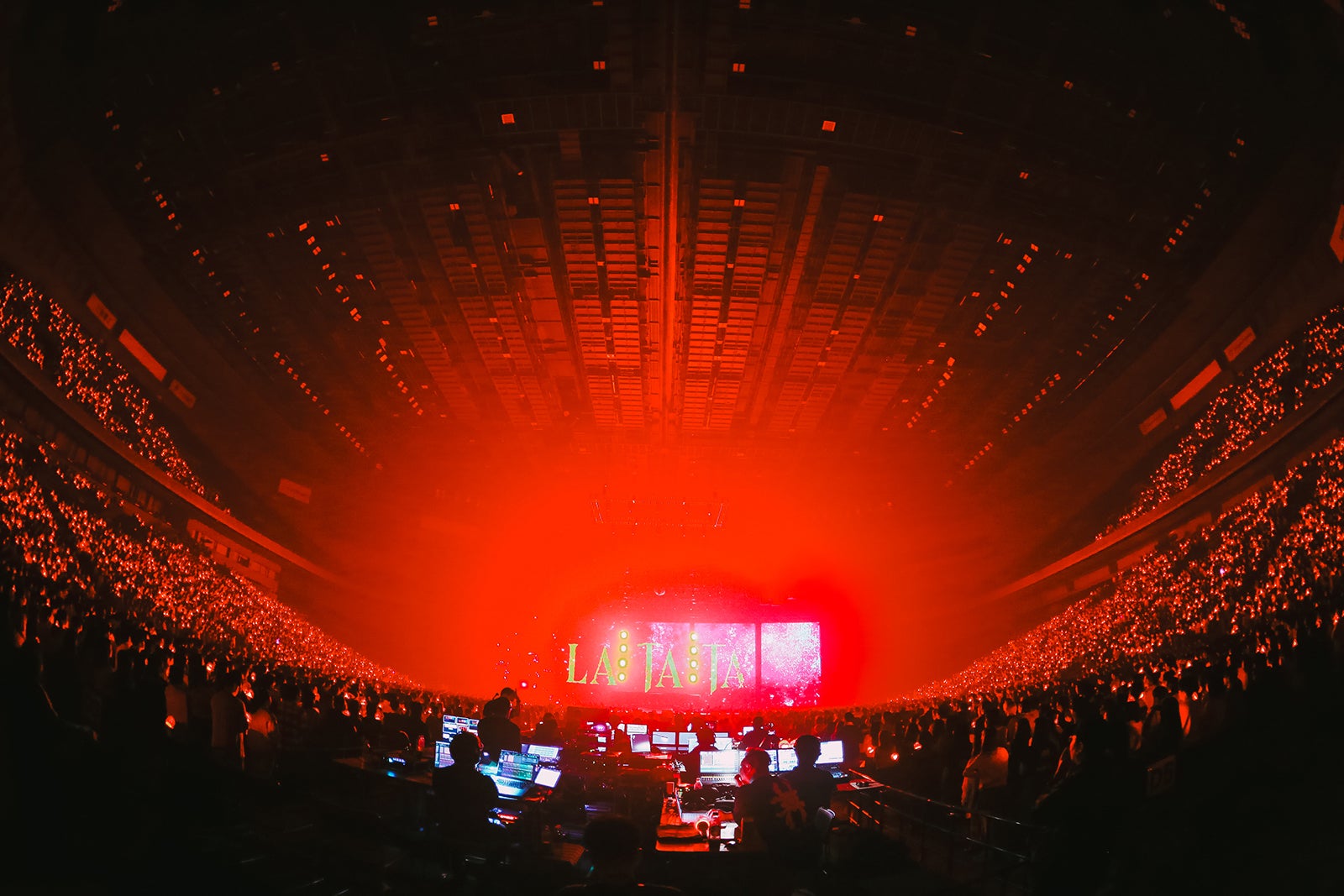 i-dle（C）CUBE ENTERTAINMENT／Photo by YOSHIHITO KOBA、アンザイミキ