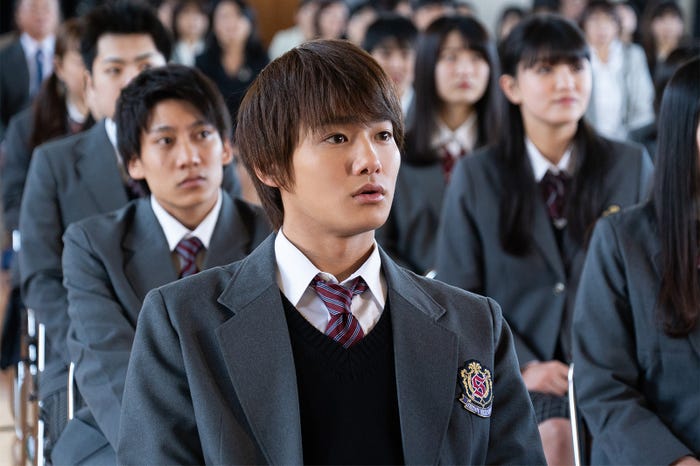 野村周平/「僕の初恋をキミに捧ぐ」第1話より(C)テレビ朝日