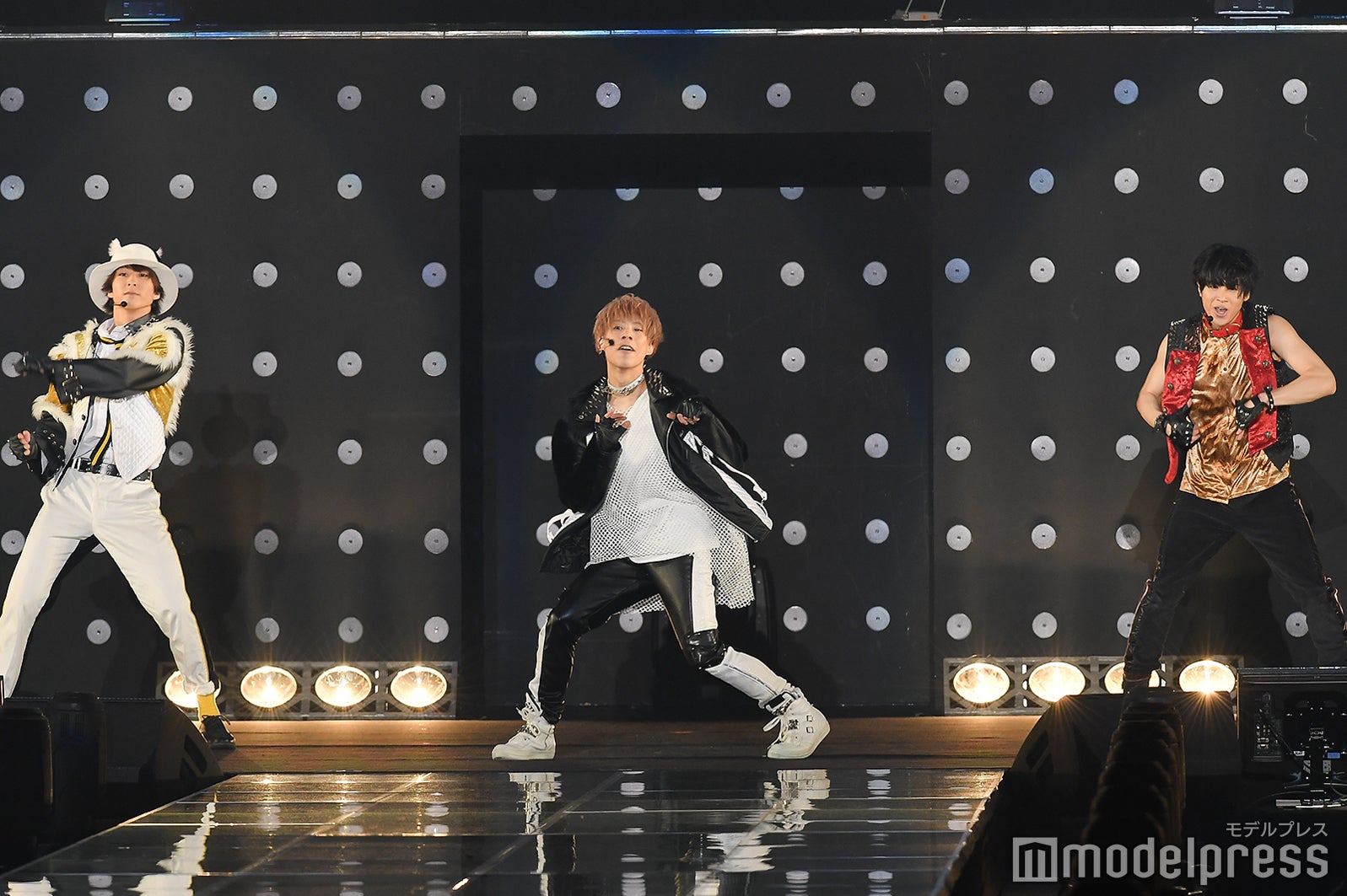 Rush×300 （C）モデルプレス