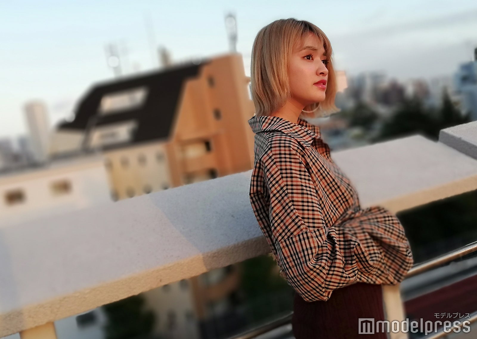 背景のボケ感で雰囲気アップ／「HUAWEI P20 lite」ポートレートモード（ボケ味ON）で撮影（C）モデルプレス