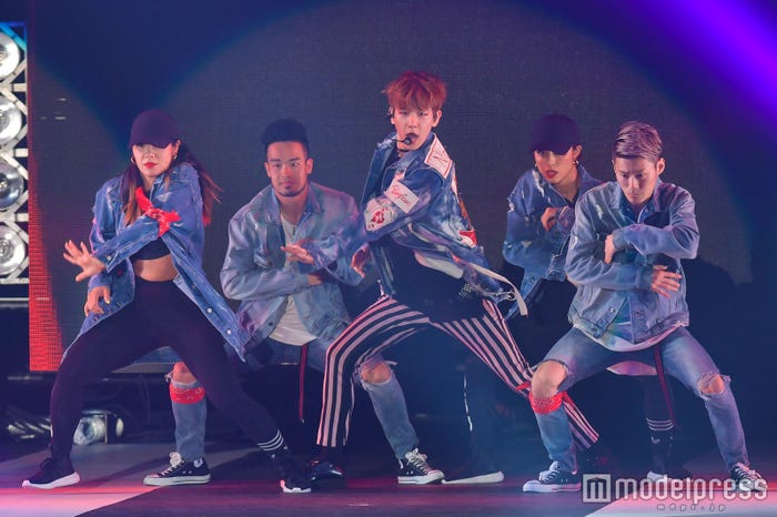 EXO-CBX(C)モデルプレス