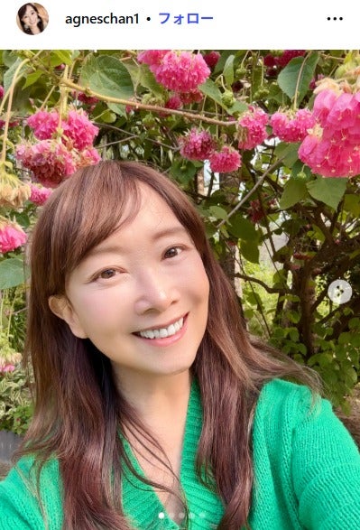 アグネス・チャン、姉との密着ショットが話題「そっくり」「美人姉妹」