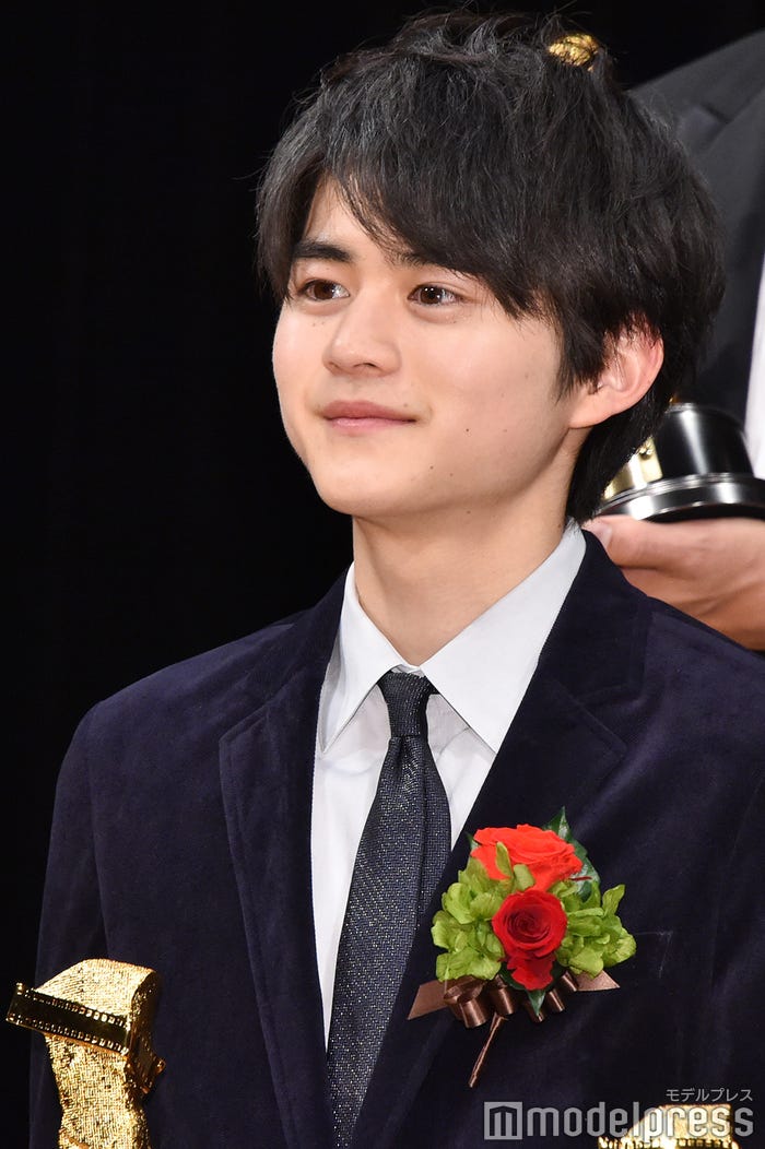 鈴鹿央士(C)モデルプレス