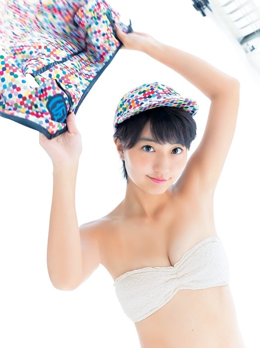 新井愛瞳（C）Takeo Dec.／週刊ヤングジャンプ