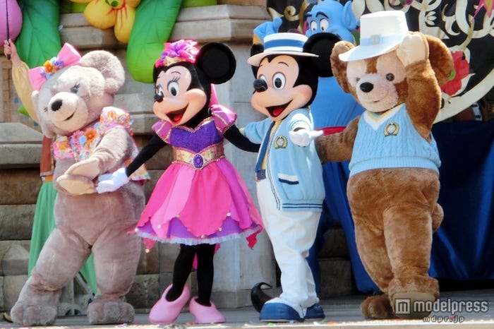 「ミッキーとダッフィースプリングボヤッジ」/シェリーメイ、ミニー、ミッキー、ダッフィー