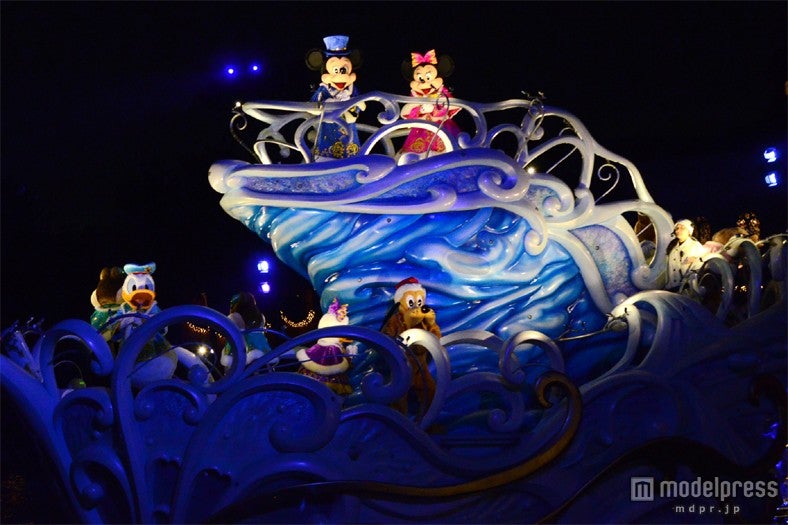 東京ディズニーシー「カラー・オブ・クリスマス」