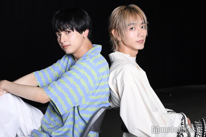 新原泰佑、駒木根葵汰(C)モデルプレス