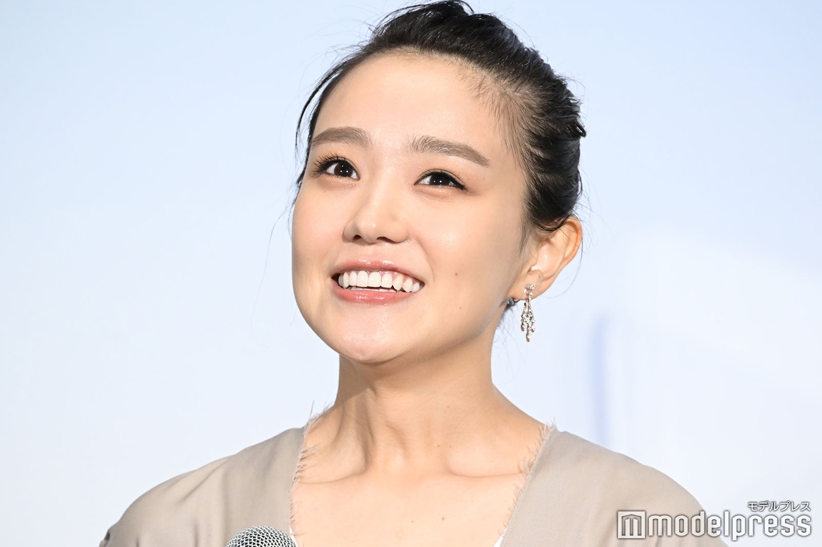 奈緒（C）モデルプレス