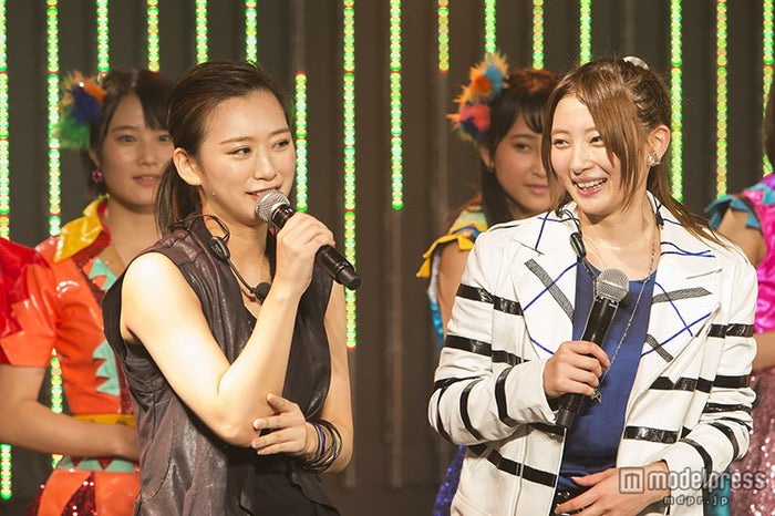 岸野里香(右)/(C)NMB48
