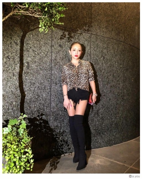 浜崎あゆみ ショーパン ニーハイブーツでsexyコーデ スタイルが神 の声 モデルプレス
