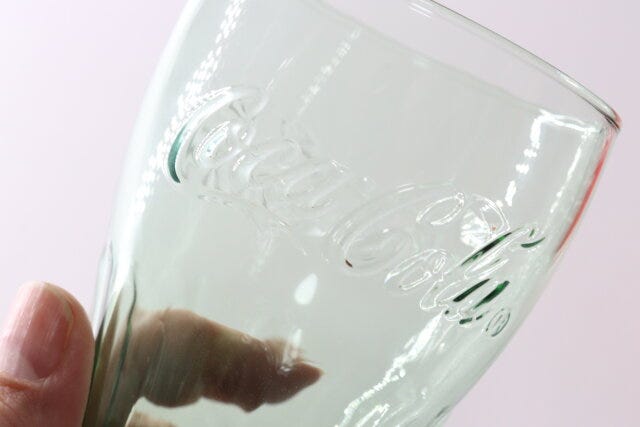 ダイソーのヴィンテージ風ジェニュイングラス（コカ・コーラ、SSCF）