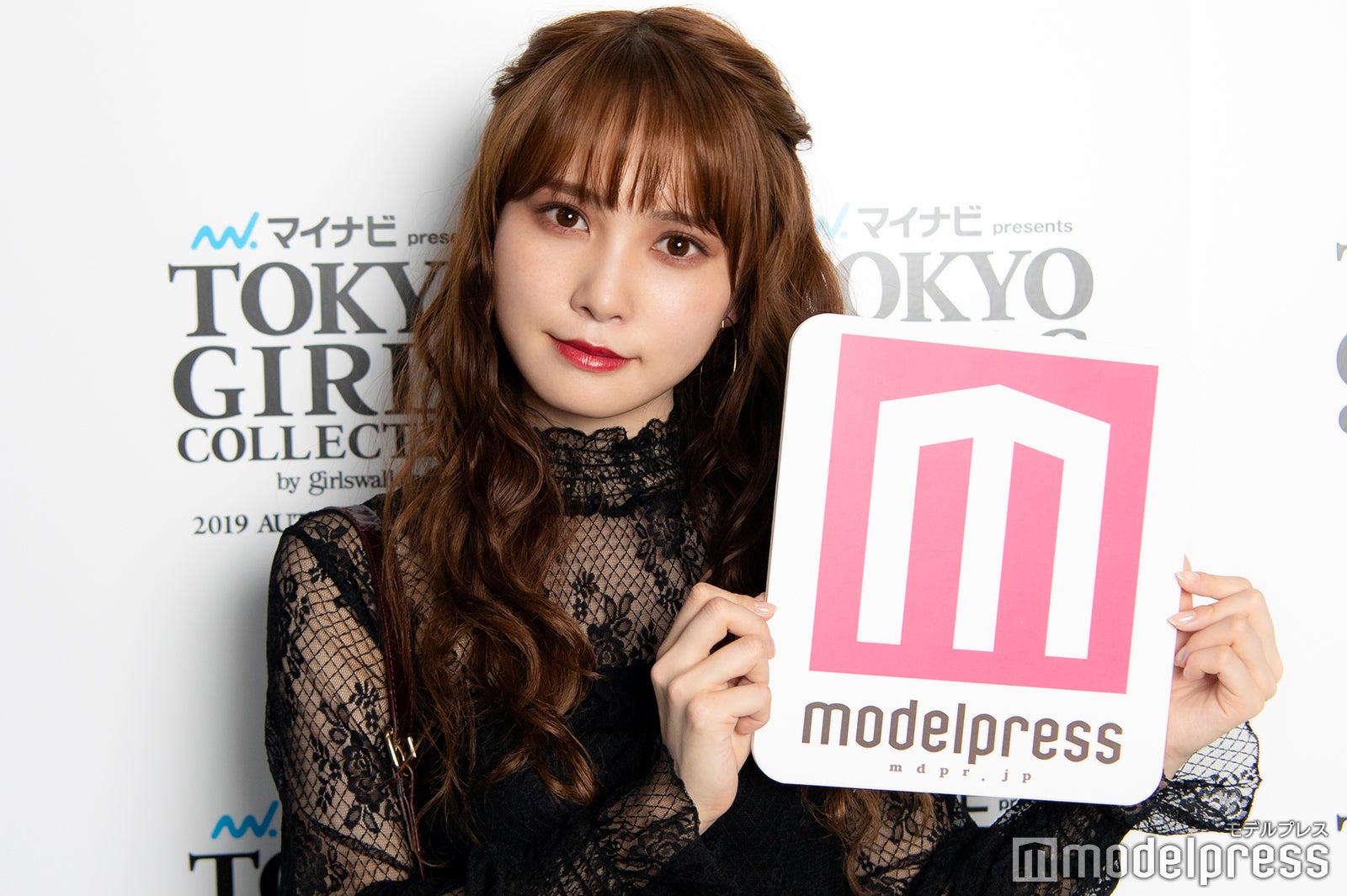 加藤史帆（C）モデルプレス