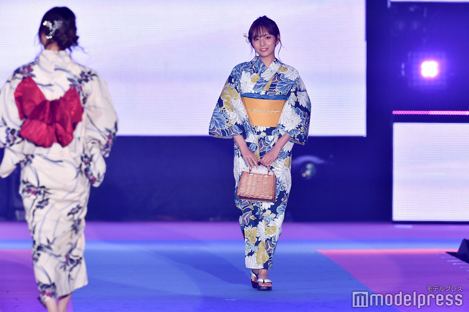 新内眞衣（C）モデルプレス