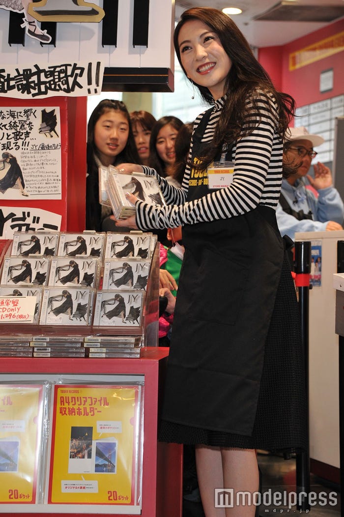 “JY”=知英(C)モデルプレス