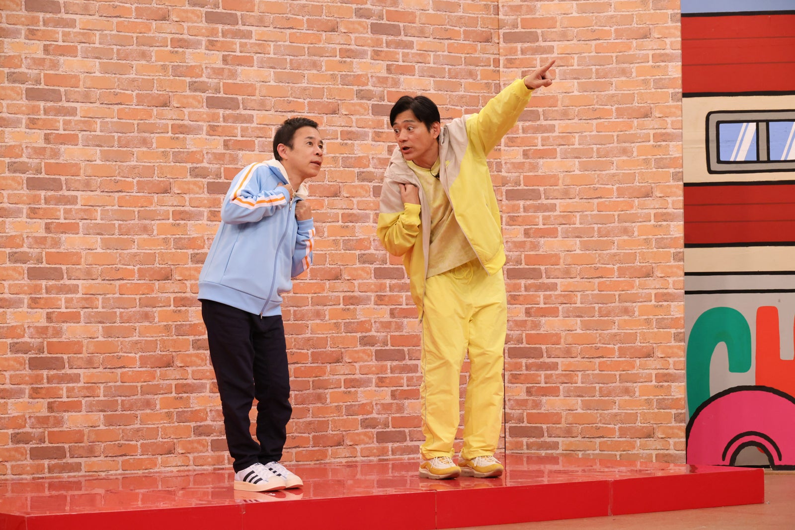 岡村隆史、博多華丸（C）カンテレ