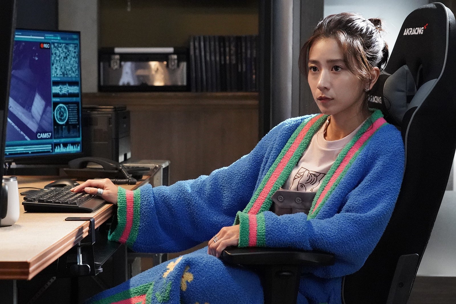 黒島結菜「絶対零度～情報犯罪緊急捜査～」1話（C）フジテレビ