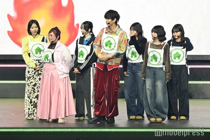 (C)モデルプレス