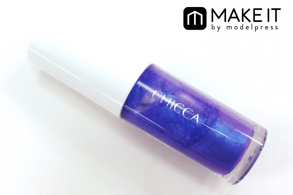 CHICCA／メスメリック ウェットリップオイル／05 ニューロマンチズム／3,200円（税抜） (C)メイクイット