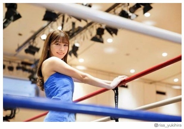 「井上尚弥vsドネア戦」リングガール・雪平莉左が“美しすぎる”と話題 見守る姿に反響「またしても綺麗な方が」「笑顔に救われた」