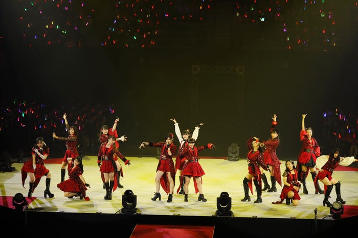 モーニング娘。’22「モーニング娘。’22 25th ANNIVERSARY CONCERT TOUR ~SINGIN' TO THE BEAT~加賀楓卒業スペシャル」より(提供写真)
