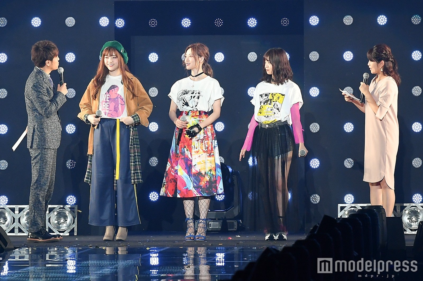 ステージトークの様子 （C）モデルプレス