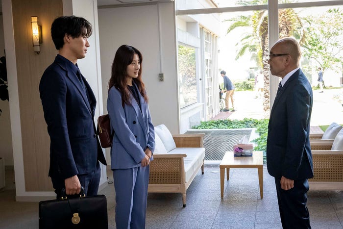 福士蒼汰、玄理、竹中直人「弁護士ソドム」第6話より(C)テレビ東京