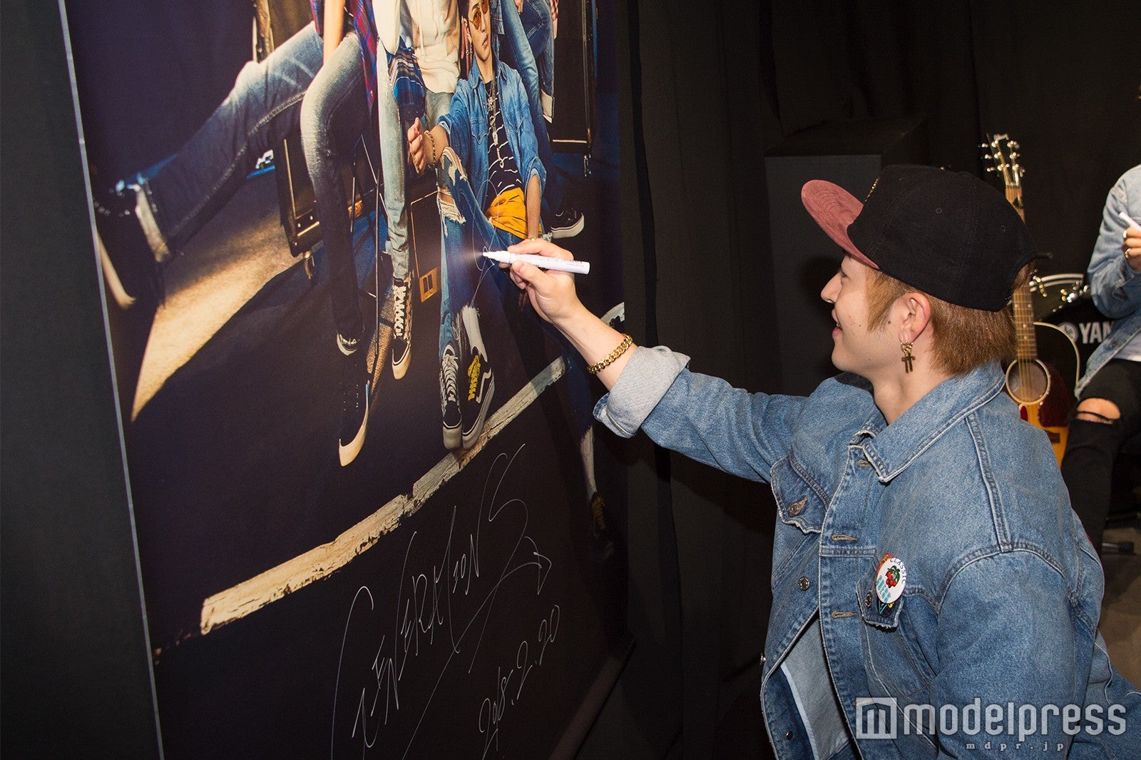 佐野玲於（C）モデルプレス