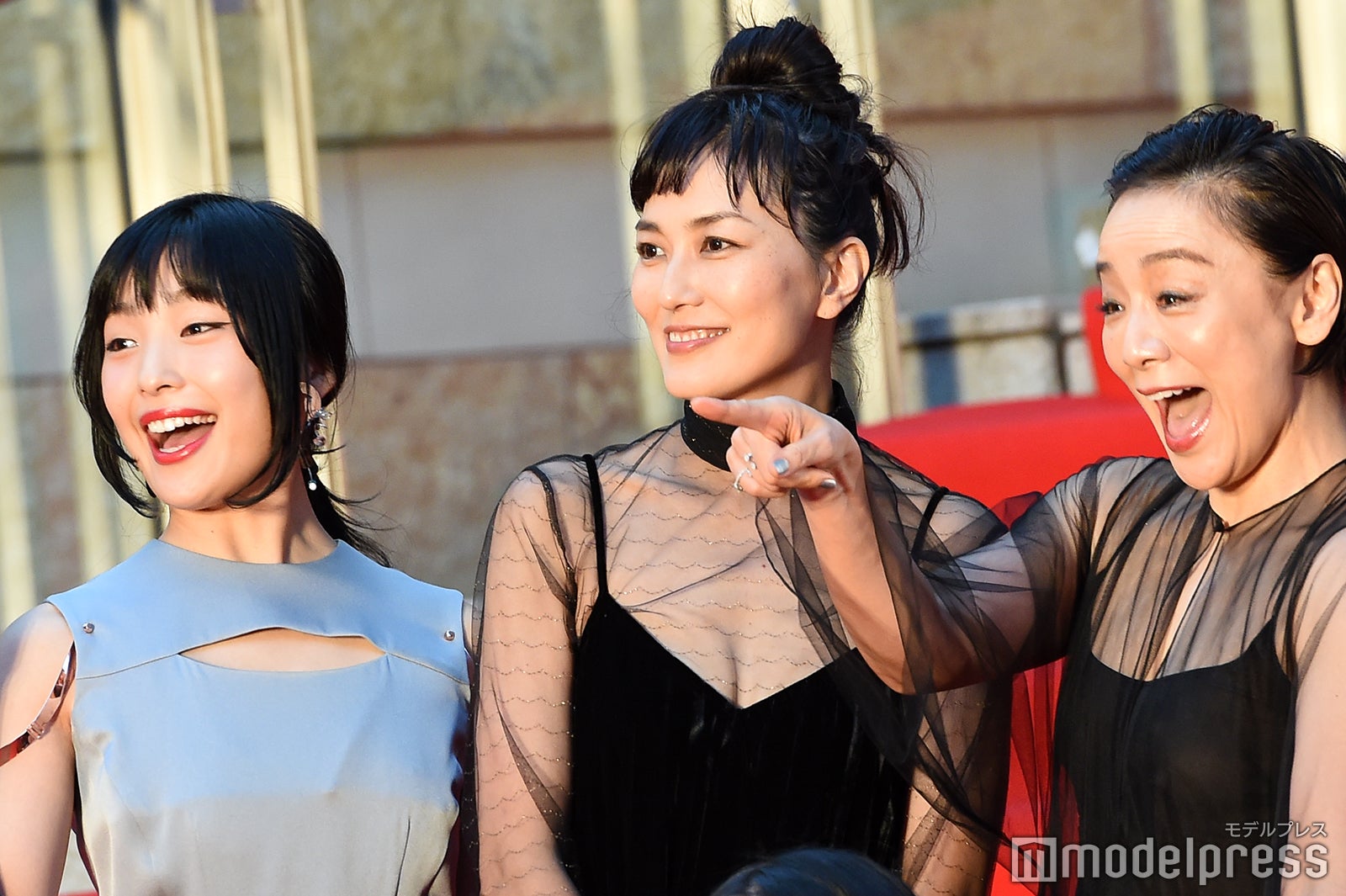 芋生悠、板谷由夏、神野三鈴 （C）モデルプレス