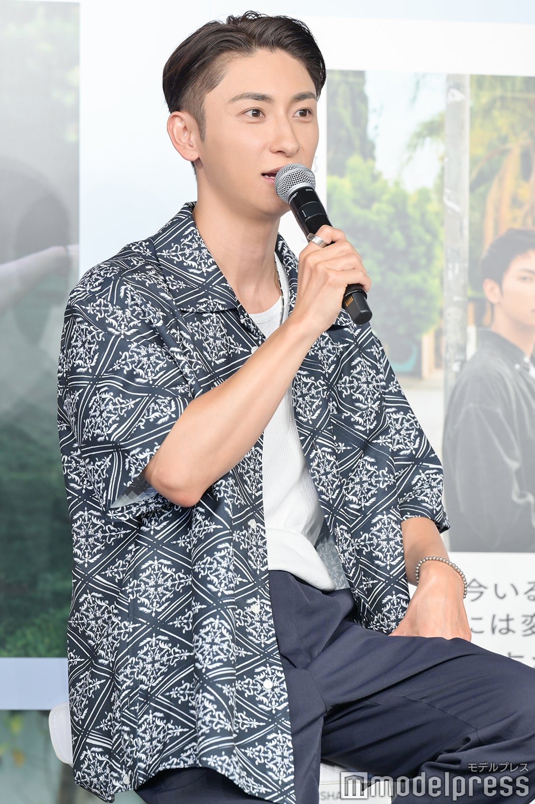 與真司郎（C）モデルプレス