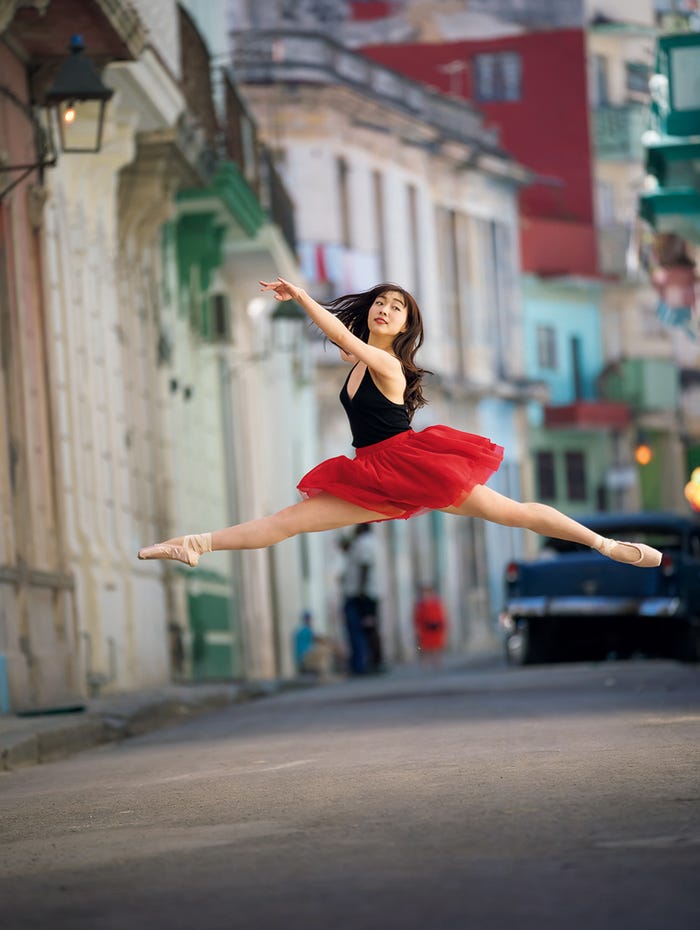 「須田亜香里写真集 可愛くなる方法」より(提供画像)