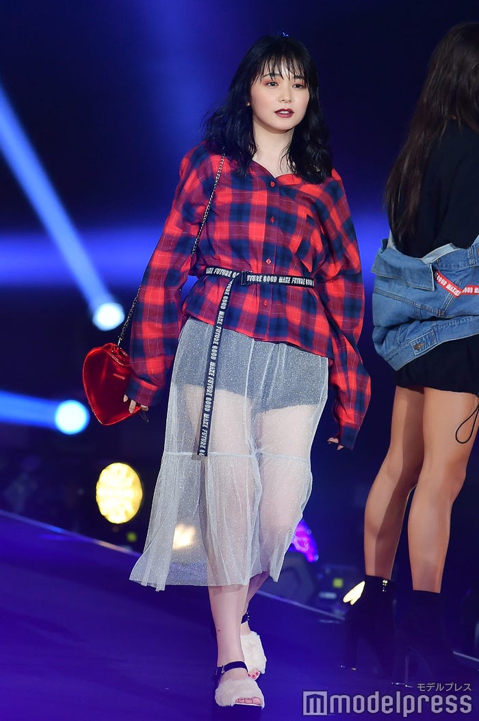 久間田琳加 (C)モデルプレス