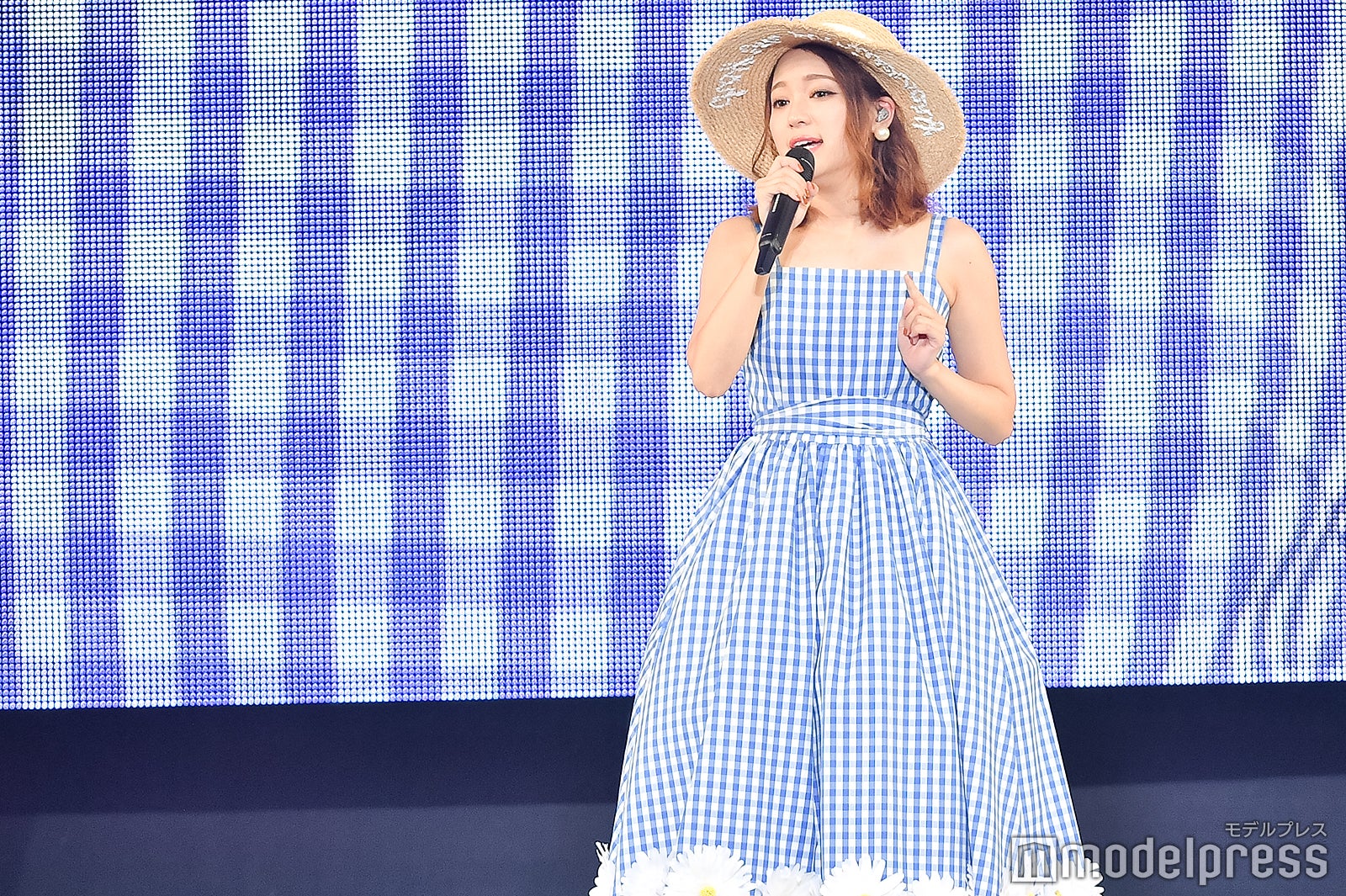 chay（C）モデルプレス