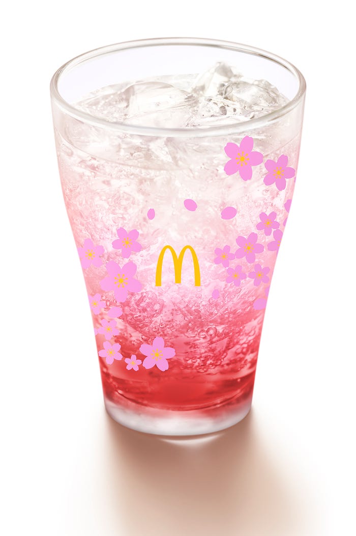 マックフィズ ピンクグレープフルーツレモネード/画像提供:日本マクドナルド