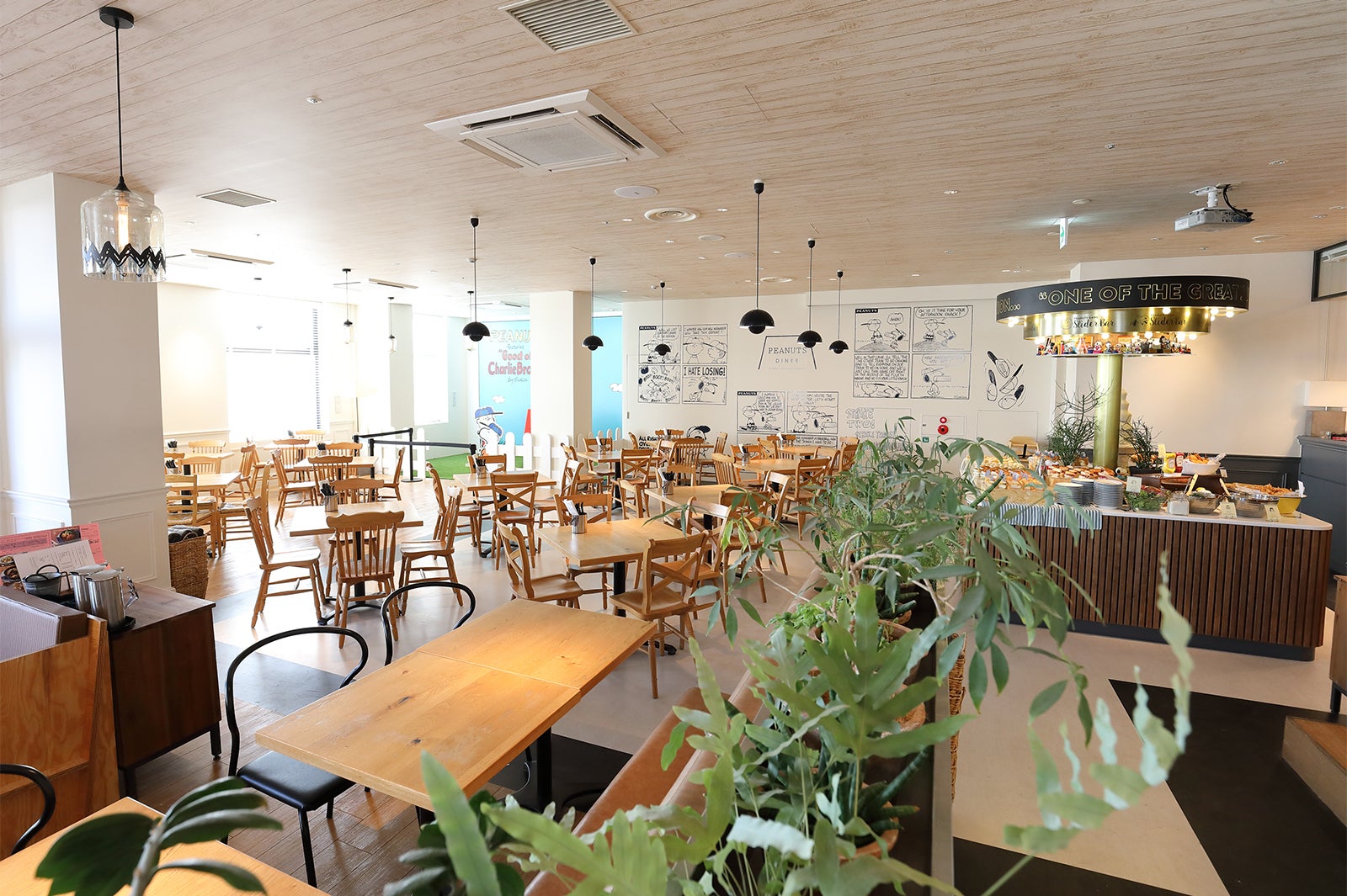 PEANUTS DINER（提供画像）