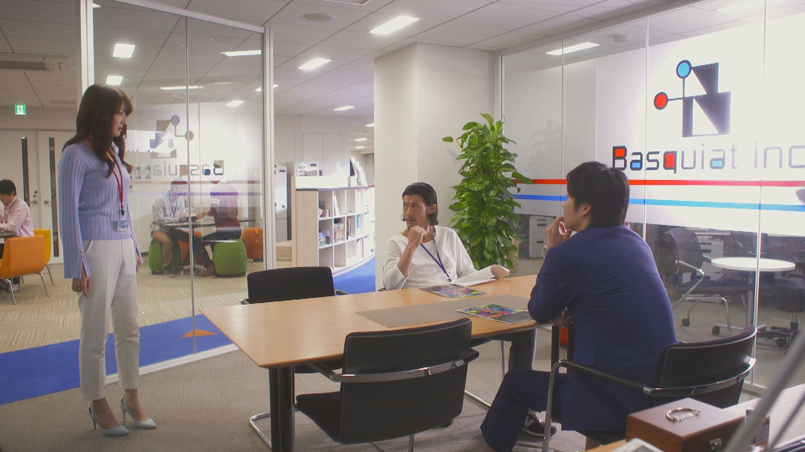 高梨臨、淵上泰史／ドラマ『恋がヘタでも生きてます』第6話より（C）読売テレビ