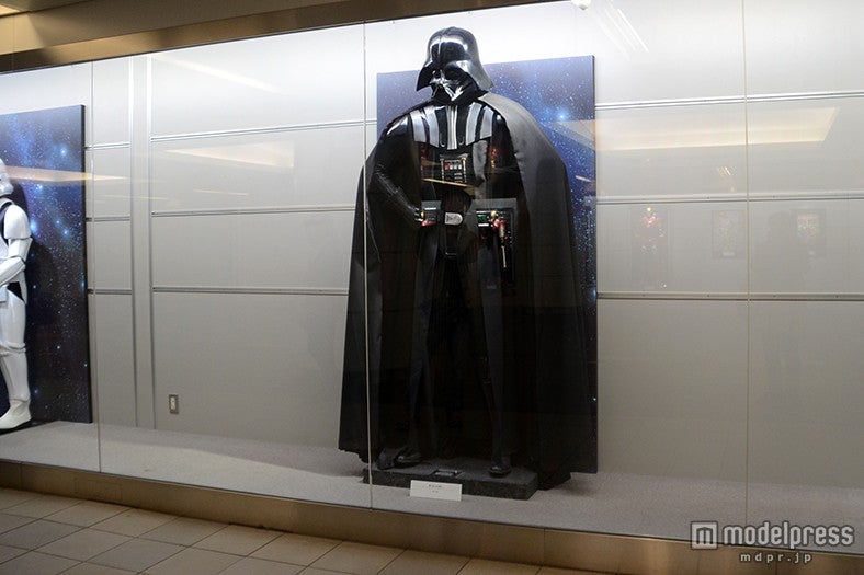 「STAR WARS」のアート展示