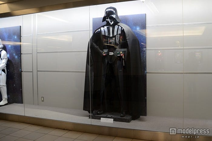 「STAR WARS」のアート展示
