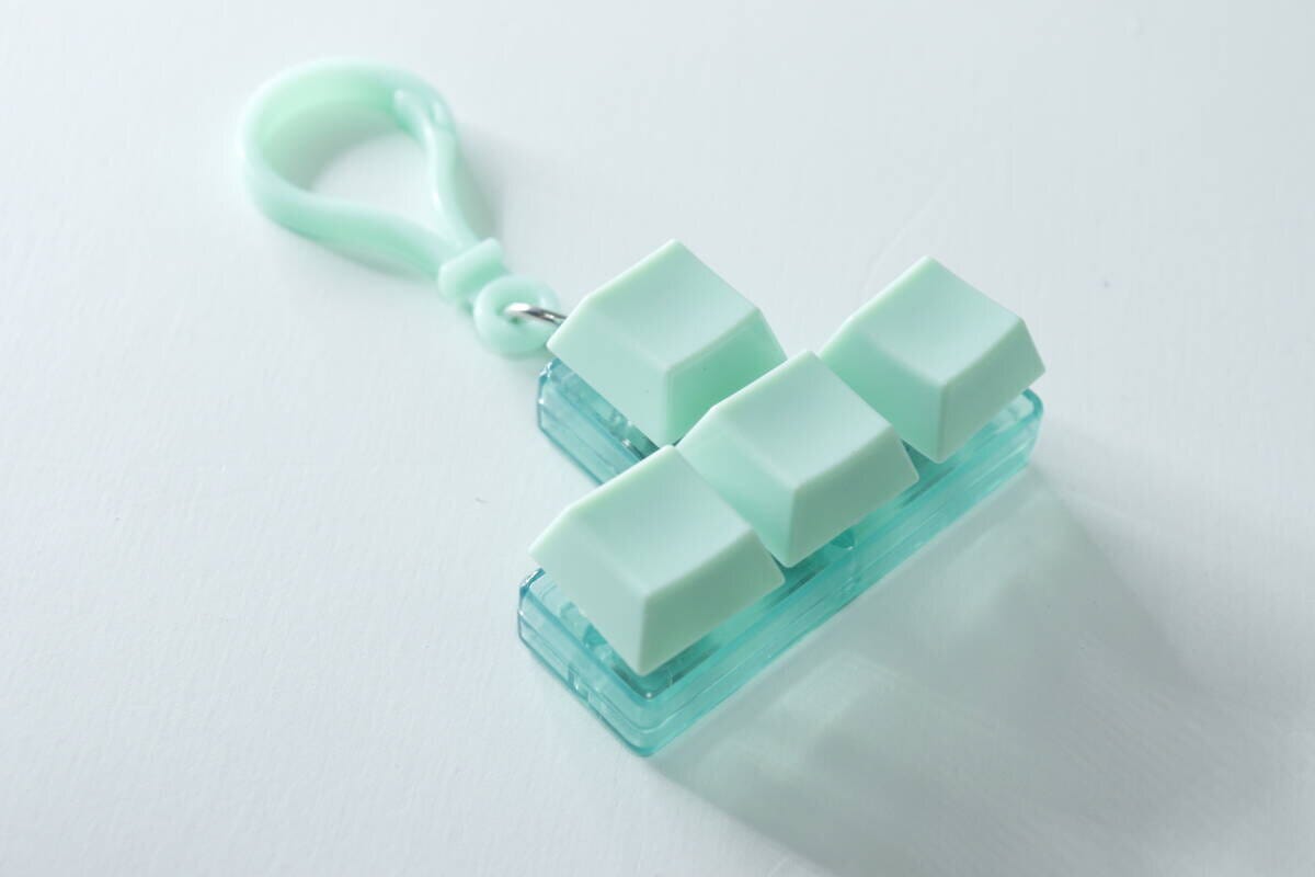 カラーブロックキーホルダー　デザイン