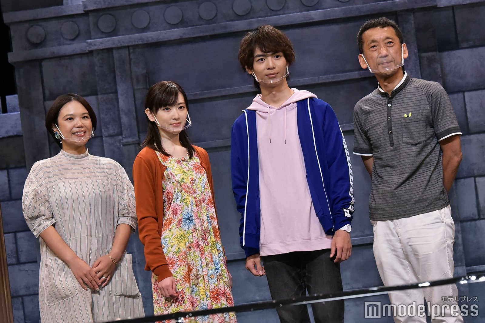 辻村深月氏、生駒里奈、溝口琢矢、成井豊氏（C）モデルプレス