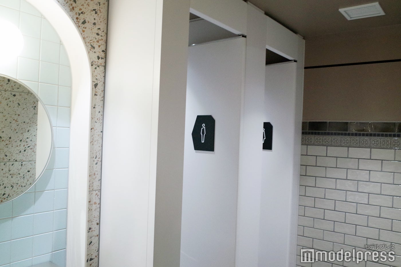 2階・共用トイレは男女同じスペースに設置／lyf銀座東京（C）モデルプレス