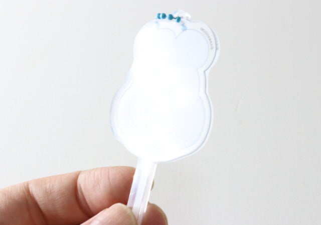 このシルエットはもしかして…？！やっと出会えた！人気すぎて即100均の売り場から消えた商品