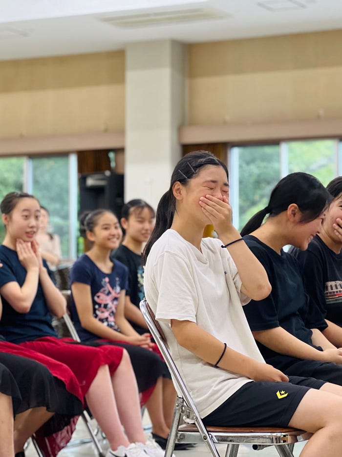 「TGC KITAKYUSHU 2024」折尾愛真高等学校 ダンス部・新体操部へのサプライズ発表(C)CREATEs presents TGC 北九州 2024