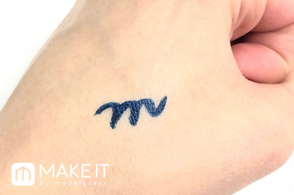 THREE インディストラクティブルアイライナー／04 (C)メイクイット